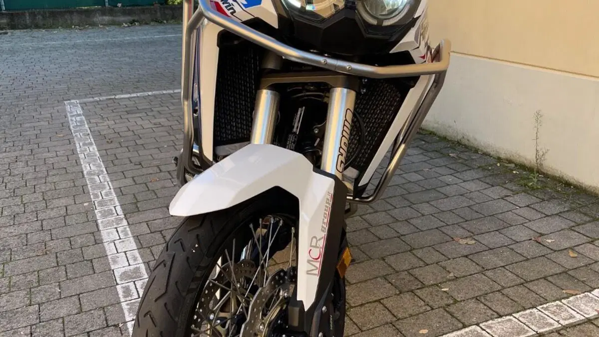 Honda Africa Twin CRF 1100L (2020 - 21)  (4)