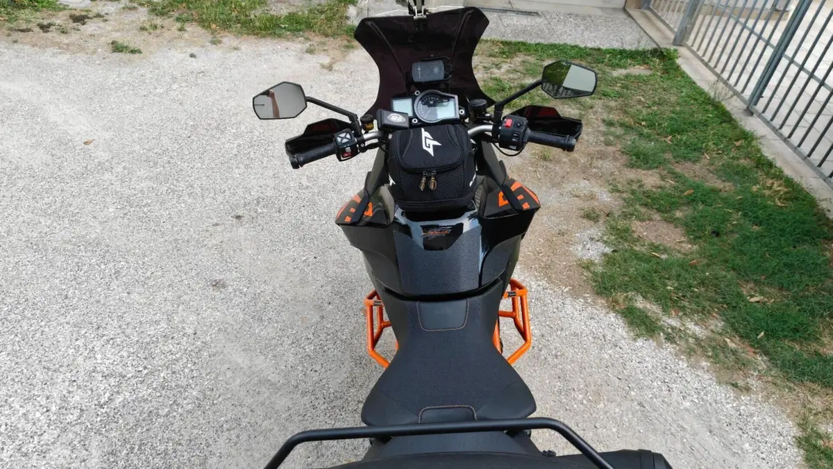 KTM 1290 Super Duke GT ABS (2016 - 18)  (8)