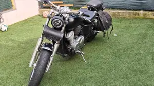 Honda Shadow 750 (2004) 
