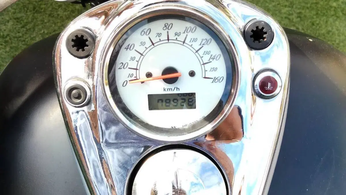 Honda Shadow 750 (2004)  (4)
