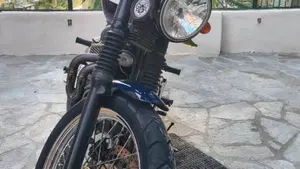 Triumph Bonneville T100 (2008 - 16)  (12)