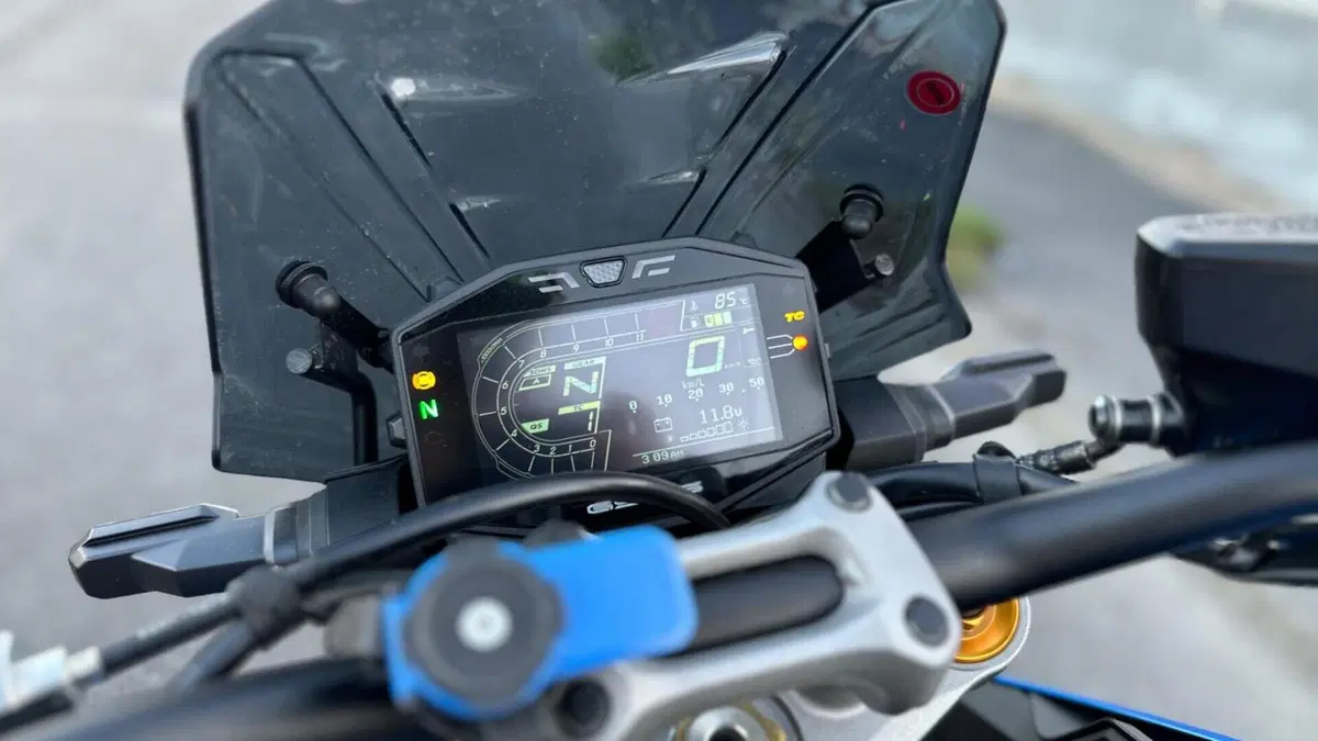 Suzuki GSX-S1000 (2021 - 25)  (6)