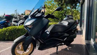 Yamaha X-Max 300 Tech Max (2021 - 24) usata