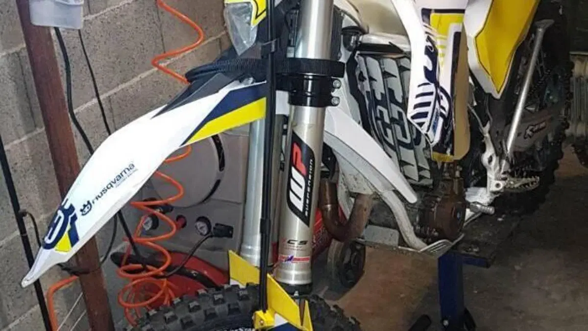 Husqvarna FE 250 (2014)  (2)