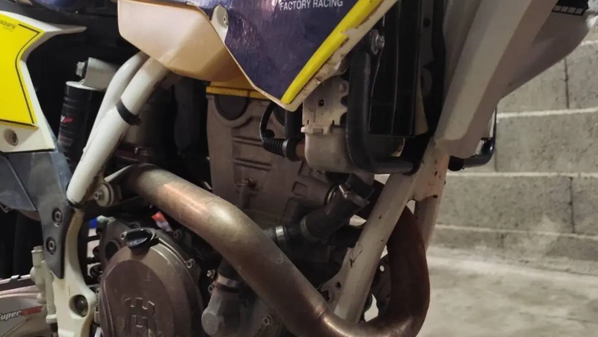 Husqvarna FE 250 (2014)  (15)