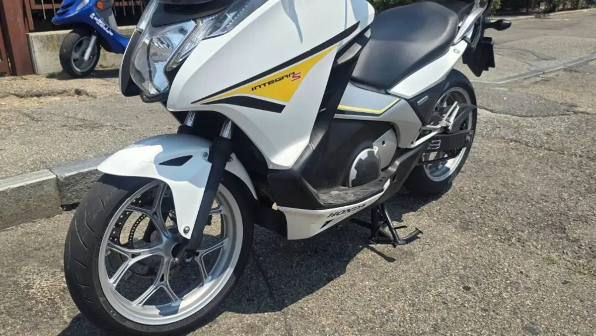 Honda Integra 700 (2011 - 13)  (11)