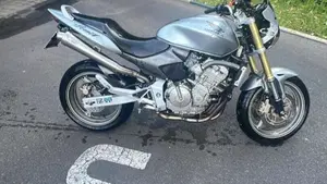 Honda Hornet 600 (2005 - 06)  (3)