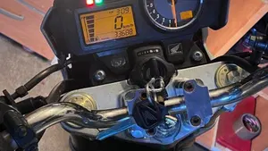 Honda Hornet 600 (2005 - 06)  (6)