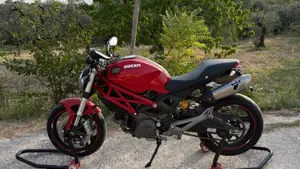 Ducati Monster 696 ABS (2009 - 14) 