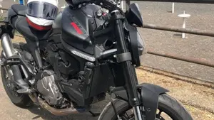 Ducati Monster 937 + (2021 - 25)  (2)