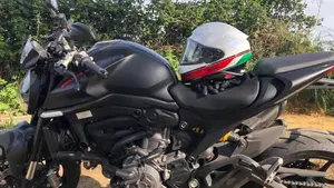 Ducati Monster 937 + (2021 - 25)  (4)