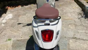 Vespa Primavera 150 (2021 - 23)  (2)