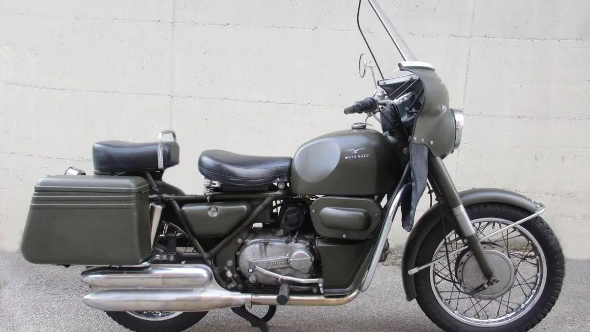 Moto Guzzi   (10)