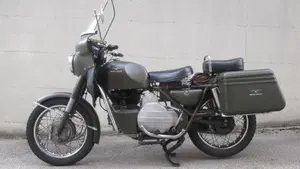 Moto Guzzi   (11)