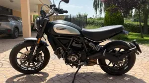 Ducati Scrambler 800 Icon Dark (2020)  (2)
