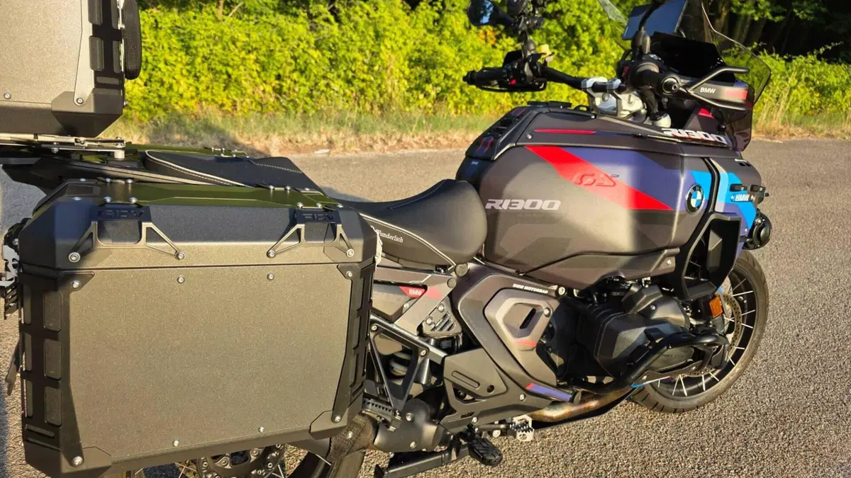 Bmw R 1300 GS Adventure Triple Black (2025 - 26)  (2)