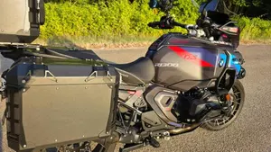 Bmw R 1300 GS Adventure Triple Black (2025 - 26)  (2)