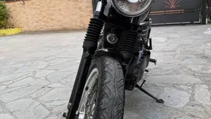 Triumph Thruxton 900 (2004 - 15)  (15)
