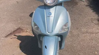 Piaggio Liberty 50 4T (2004 - 16) usata