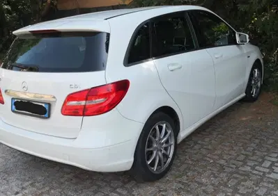 Mercedes-Benz Classe B 180 BlueEFFICIENCY Executive (2)