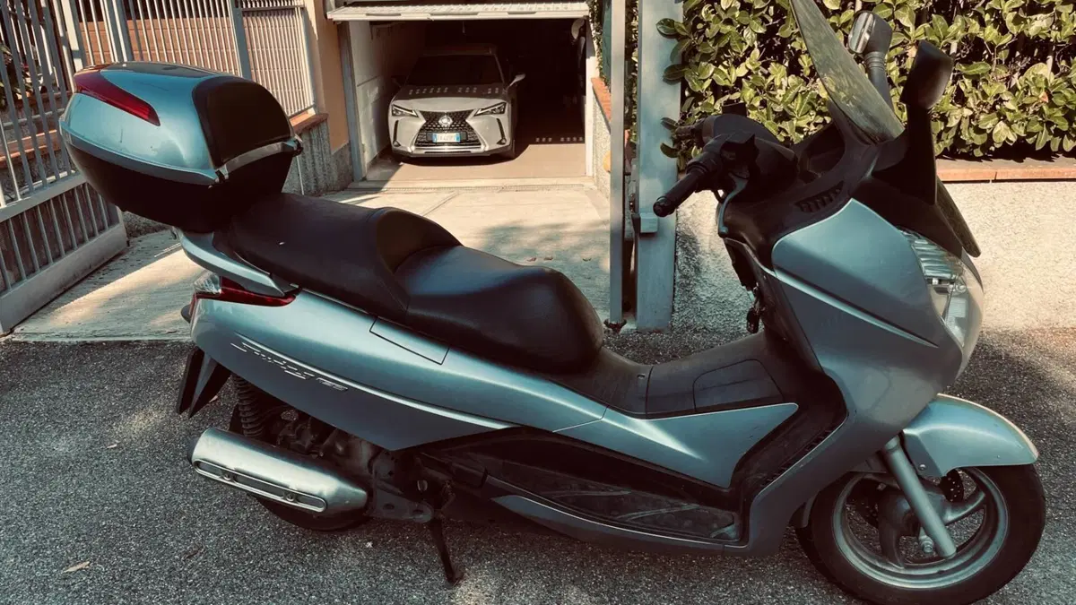 Honda S-Wing 150  (3)