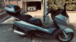 Honda S-Wing 150  (3)