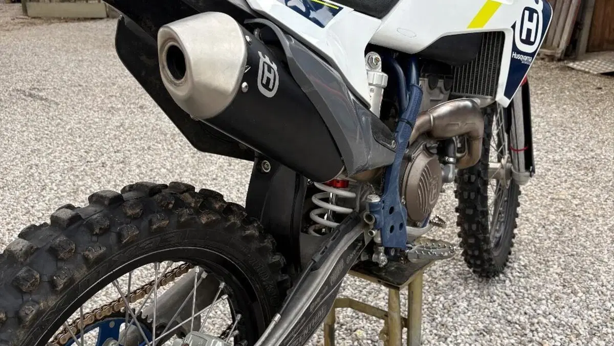 Husqvarna FC 250 (2022)  (8)