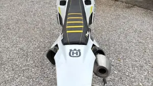 Husqvarna FC 250 (2022)  (10)