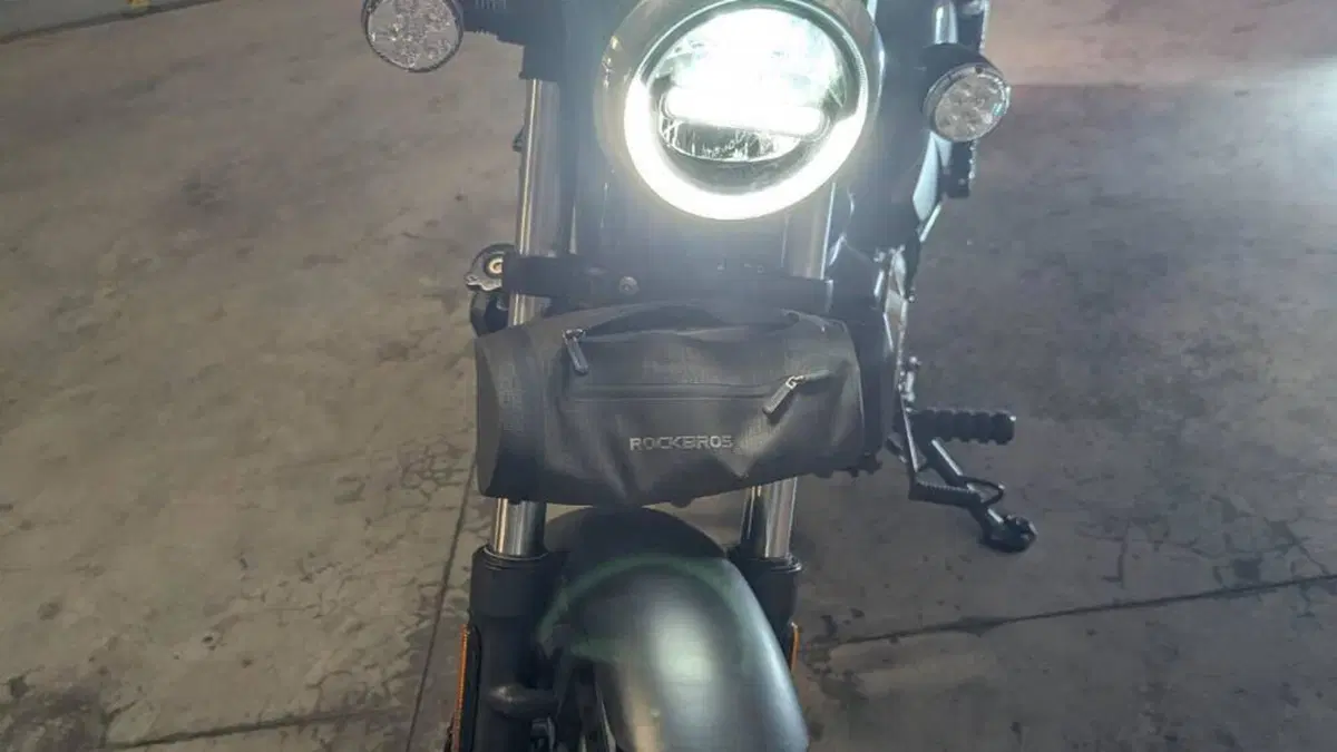 QJ Motor SRV 125 (2023 - 24)  (5)