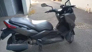 Yamaha X-Max 250 (2014 - 16)  (5)