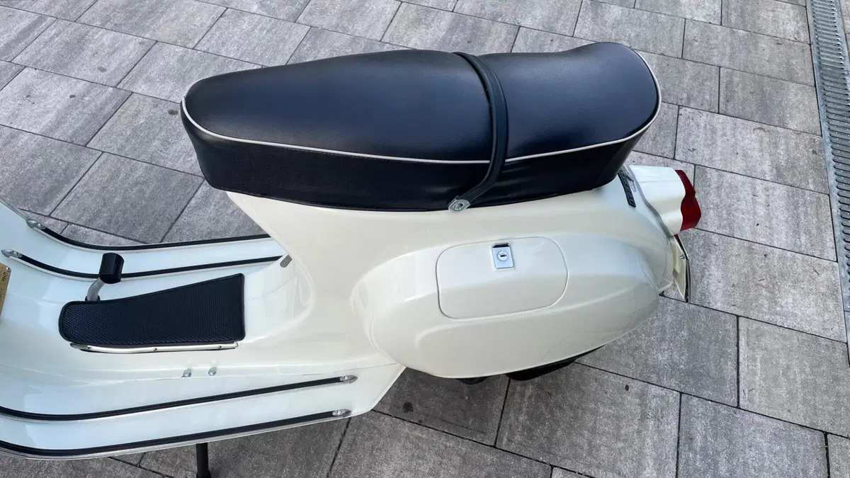 Piaggio   (4)