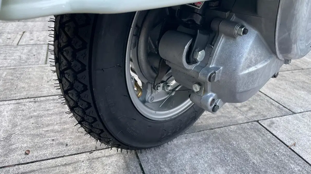 Piaggio   (9)