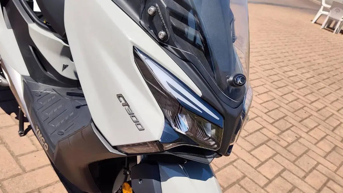 Kymco X-Town 300i City (2020)  (15)