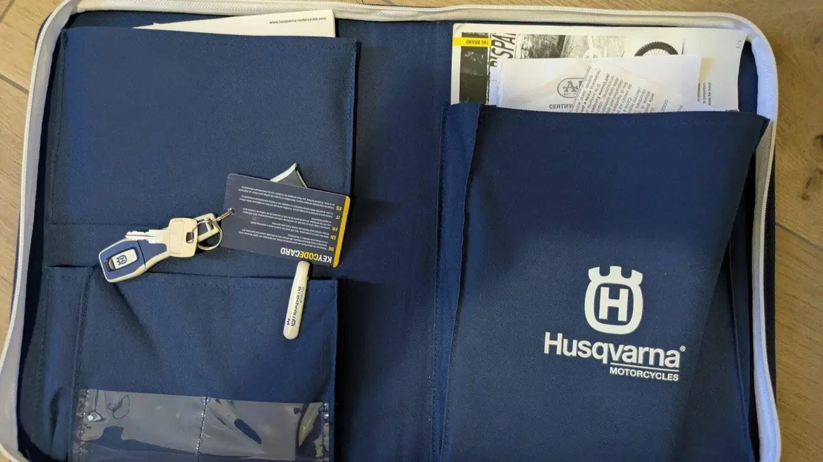 Husqvarna 701 Enduro (2017 - 19)  (10)