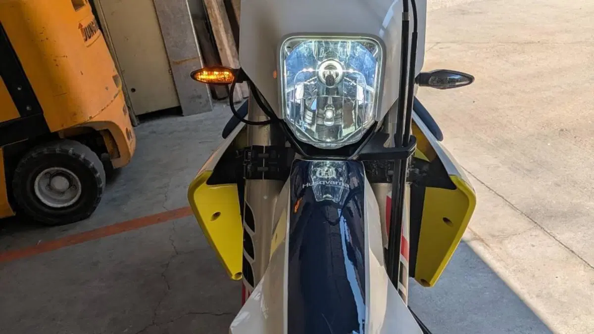 Husqvarna 701 Enduro (2017 - 19)  (8)