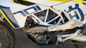 Husqvarna 701 Enduro (2017 - 19)  (7)