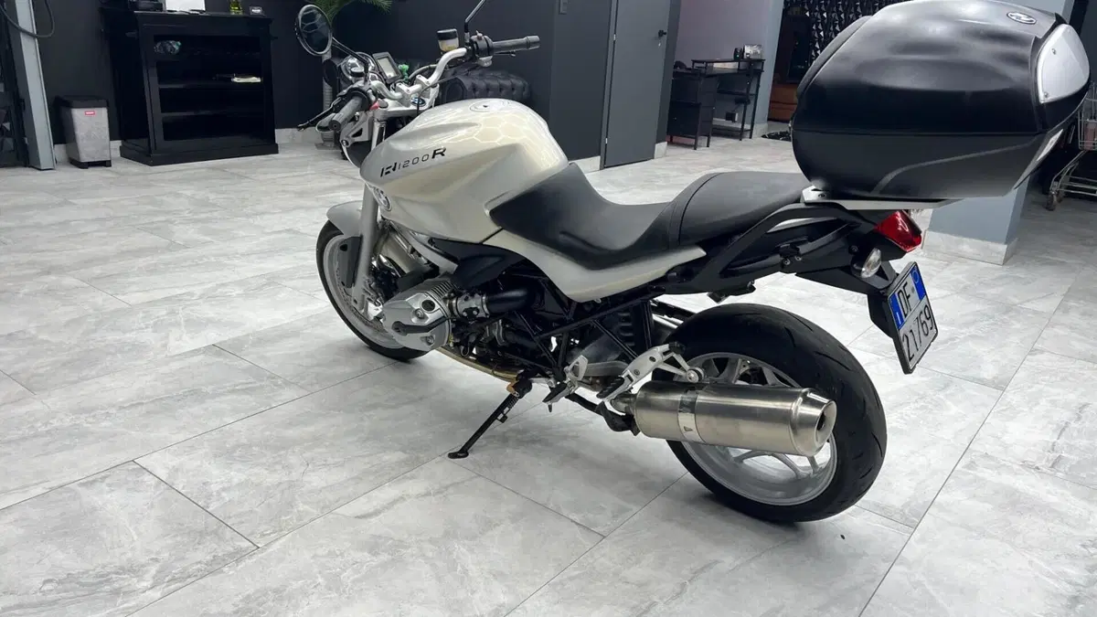 Bmw R 1200 R (2006 - 11)  (12)