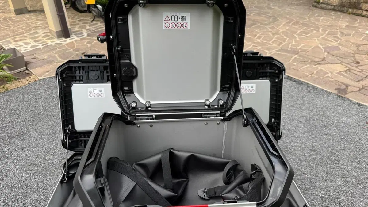 Bmw R 1300 GS Adventure Trophy (2025 - 26)  (9)