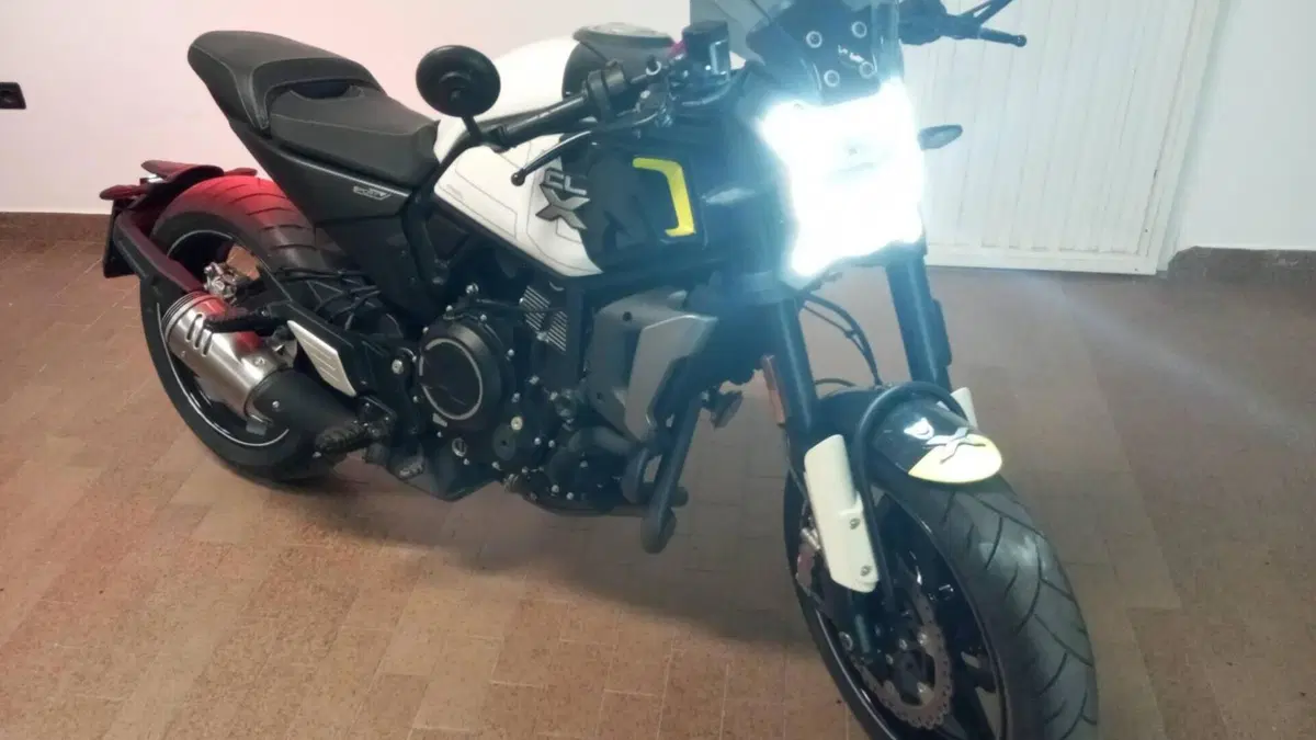 CFMOTO 700CL-X Sport (2022 - 26)  (4)