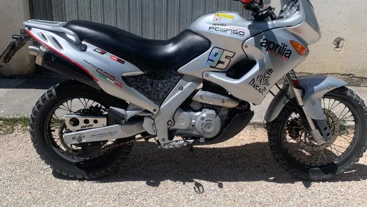 Aprilia Pegaso 650 (1997 - 00) 