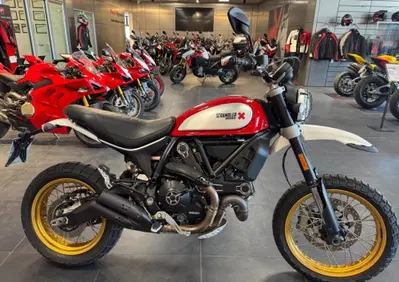 Ducati Scrambler 800 Desert Sled (2017 - 20) - Annuncio 10068117