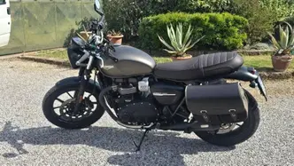 Triumph Street Twin 900 (2019 - 20) usata