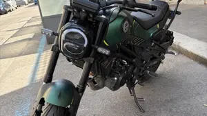 Benelli Leoncino 125 (2022 - 25) 
