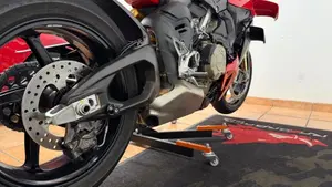 Ducati Streetfighter V4 S (2025 - 26)  (4)