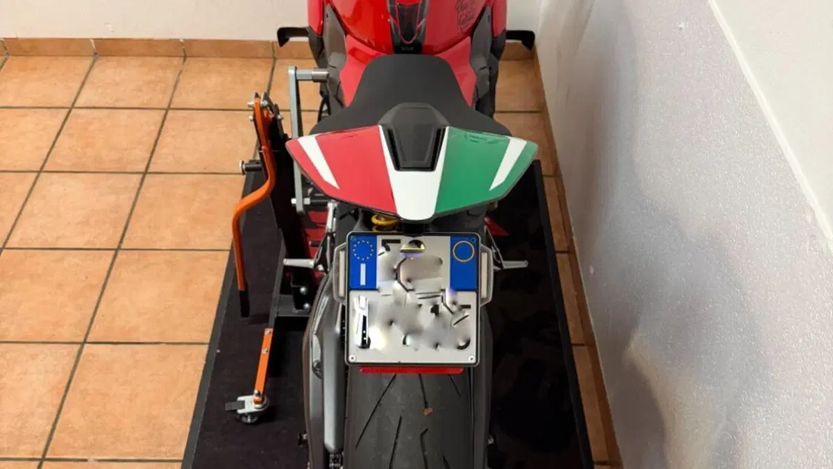 Ducati Streetfighter V4 S (2025 - 26)  (7)