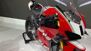 Ducati Panigale V4 SP2 30° Anniversario 916 (2024) 