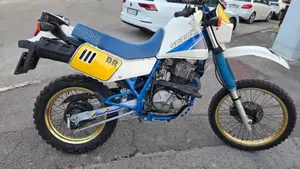 Suzuki   (5)