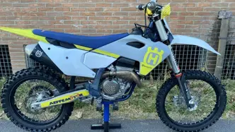 Husqvarna FC 250 (2023) usata