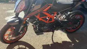 KTM 125 Duke (2021 - 23) 