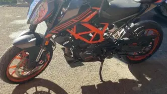 KTM 125 Duke (2021 - 23) usata